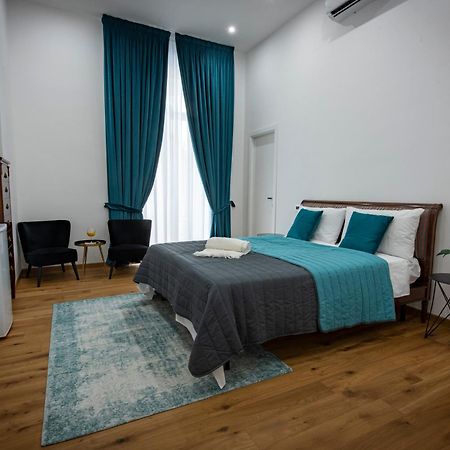 Downtown Napoli B&B - E Si Nun Canto Moro מראה חיצוני תמונה